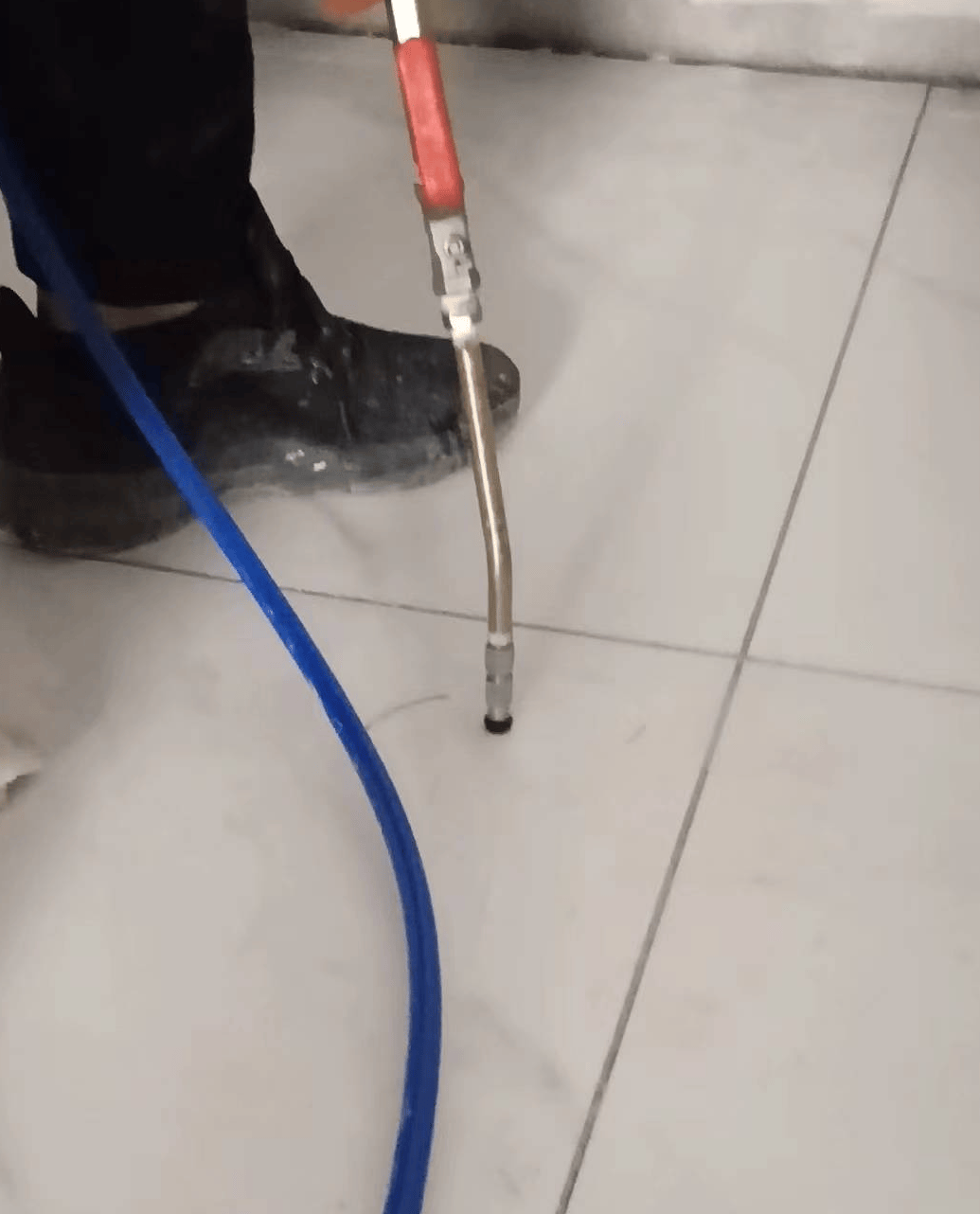 瓷砖空鼓怎样修补(瓷砖空鼓补救方法视频) 瓷砖空鼓怎样修补(瓷砖空鼓补救方法视频)